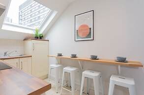 Central Belfast Apartments: 7 Camden Street