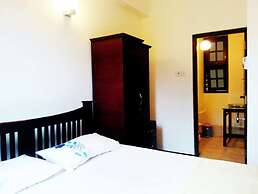 The Prestige Court Residence