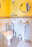 Creston Villa Guest House