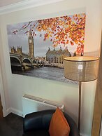 Barncroft Luxury Guest House