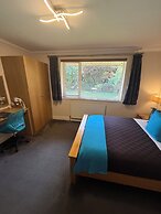 Barncroft Luxury Guest House