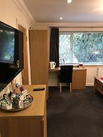 Barncroft Luxury Guest House