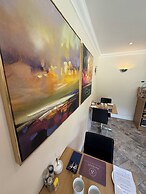 Barncroft Luxury Guest House