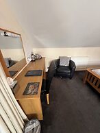 Barncroft Luxury Guest House