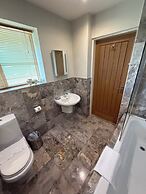 Barncroft Luxury Guest House