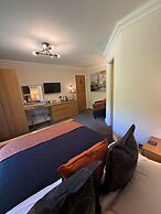 Barncroft Luxury Guest House