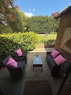 Barncroft Luxury Guest House