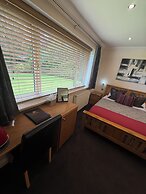 Barncroft Luxury Guest House