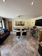 Barncroft Luxury Guest House