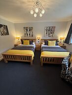 Barncroft Luxury Guest House