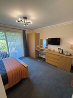 Barncroft Luxury Guest House