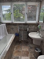 Barncroft Luxury Guest House