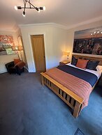 Barncroft Luxury Guest House