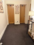 Barncroft Luxury Guest House