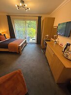 Barncroft Luxury Guest House