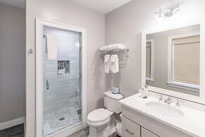 The Newport Lofts - 364 Thames Street