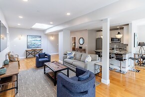 The Newport Lofts - 364 Thames Street