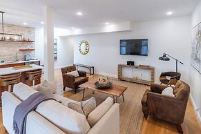 The Newport Lofts - 364 Thames Street