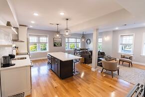 The Newport Lofts - 364 Thames Street