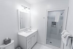 The Newport Lofts - 364 Thames Street