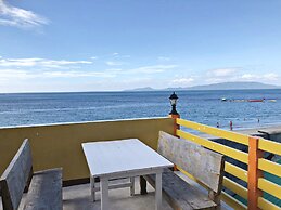 Queen of Isle Restaurant and Cottages