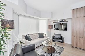 QuickStay Yorkville Condo - Yonge & Bloor