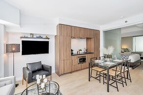 QuickStay Yorkville Condo - Yonge & Bloor