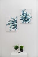 QuickStay Yorkville Condo - Yonge & Bloor