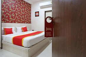 OYO 9304 Hotel Swastika