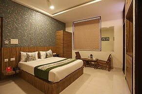 OYO 9304 Hotel Swastika