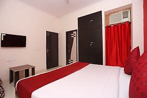 OYO 9339 Terrene Empire