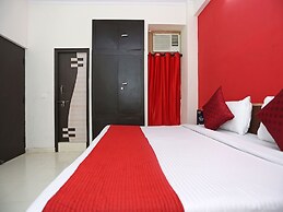 OYO 9339 Terrene Empire