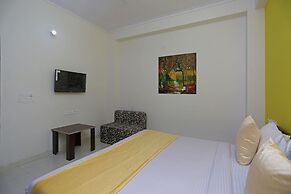 OYO 9339 Terrene Empire