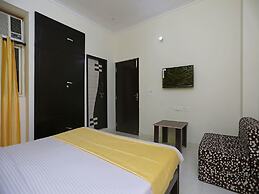 OYO 9339 Terrene Empire