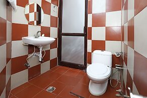 OYO 9705 Grand Empire Expressway