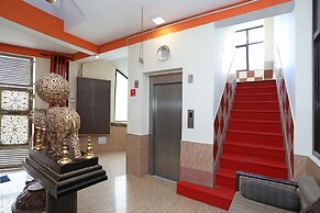 OYO 9705 Grand Empire Expressway