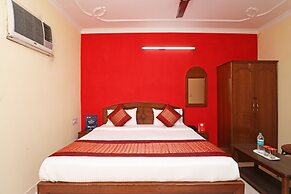 OYO 10661 DSR Classic