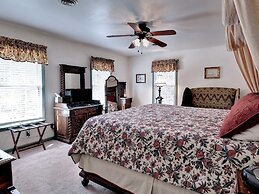 Aldrich House Bed & Breakfast