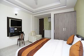 OYO 10581 Platinum Residency