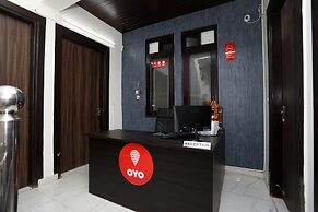 OYO 10581 Platinum Residency