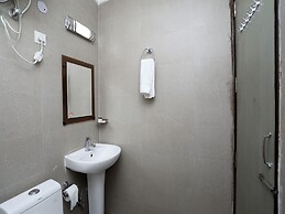 OYO 10581 Platinum Residency