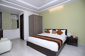 OYO 10581 Platinum Residency