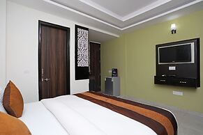 OYO 10581 Platinum Residency