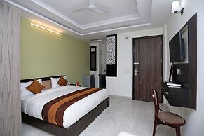 OYO 10581 Platinum Residency