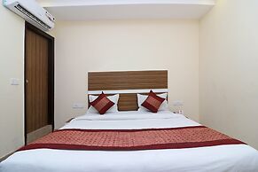 OYO 10795 Hotel RS Residency