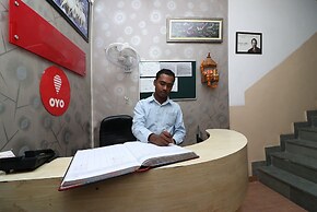 OYO 10795 Hotel RS Residency