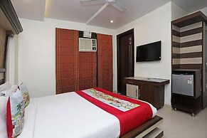 OYO 463 Hotel Metro View Inn