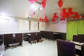 OYO 11005 Hotel Shanti Palace