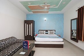 OYO 11005 Hotel Shanti Palace