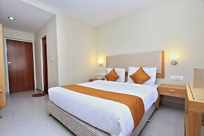 OYO 10950 Hotel Hills Palace